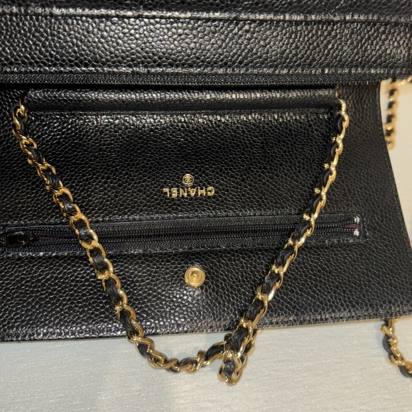 Chanel WOC - Picture 17 of 17